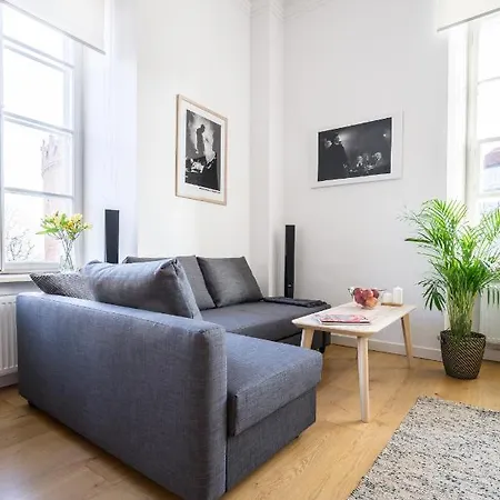 Apartment Old Town Heart Vii - Thebarbican Warsaw