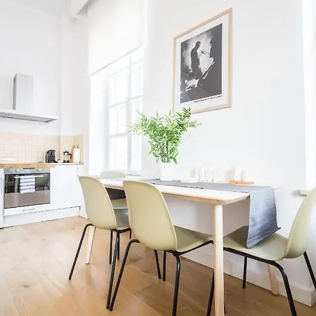 Old Town Heart Vii - Thebarbican Apartment Warschau