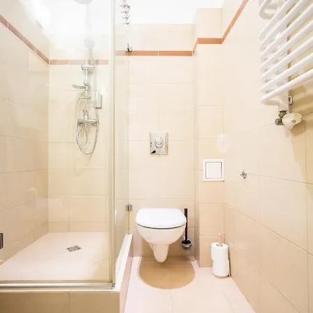 Old Town Heart Vii - Thebarbican Apartment Warschau